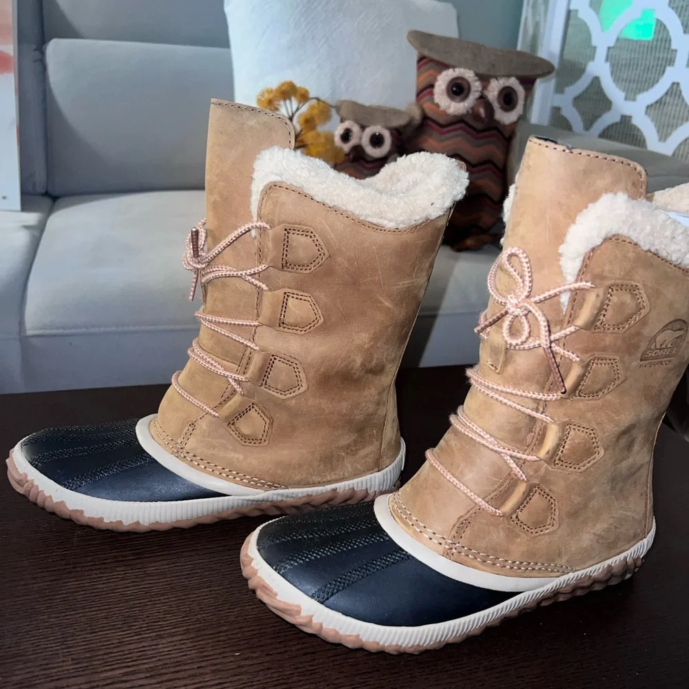 SOREL Out and About Plus Tall Boots in ‘Elk’ - (WMNS SIZE 7.5) - Picture 1 of 7